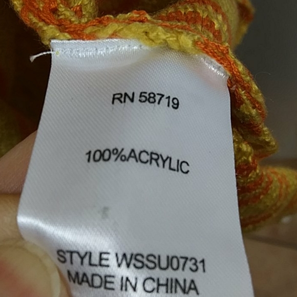 NY Collection sweater - Picture 7 of 8